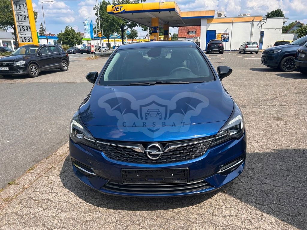Opel Astra 2021