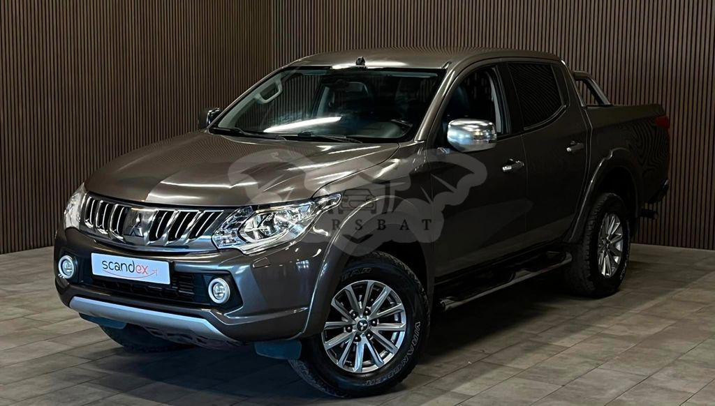 Mitsubishi L200 2016