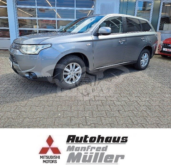 Mitsubishi Outlander 2013