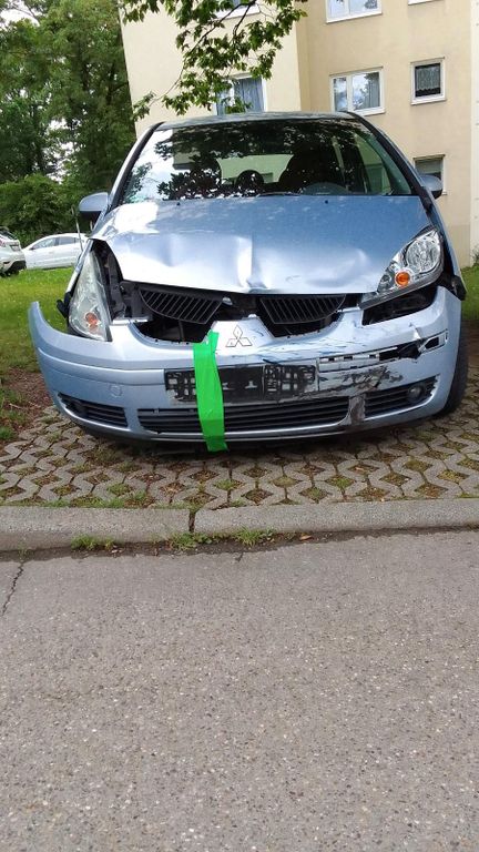 Mitsubishi Colt 2004