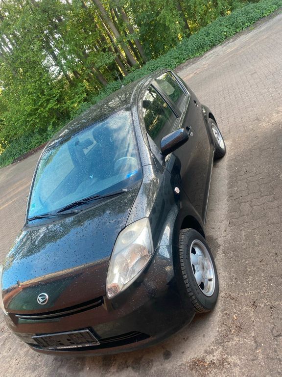 Daihatsu Sirion 2005