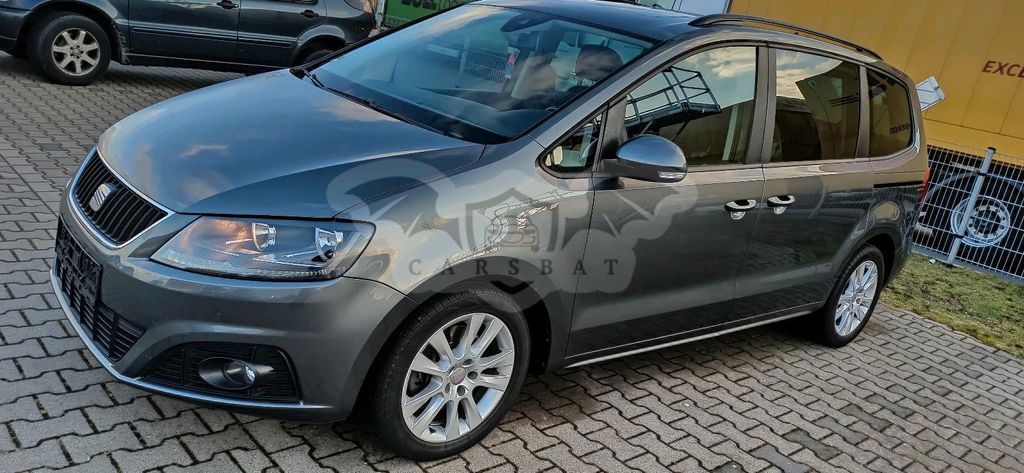 Seat Alhambra 2013