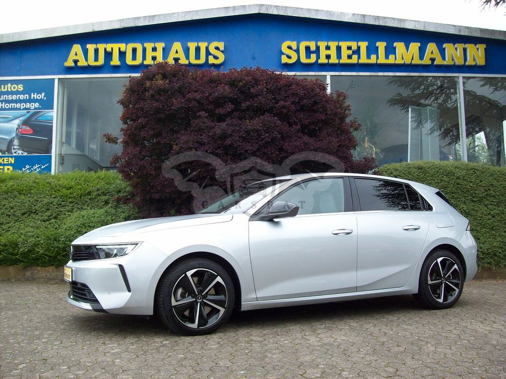 Opel Astra 2022