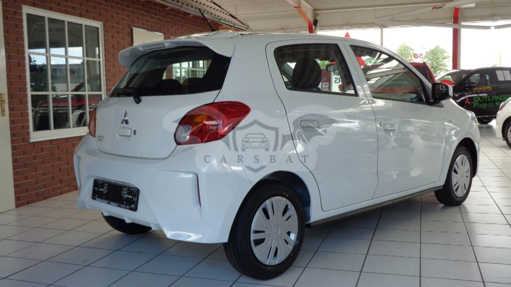 Mitsubishi Space Star 2024