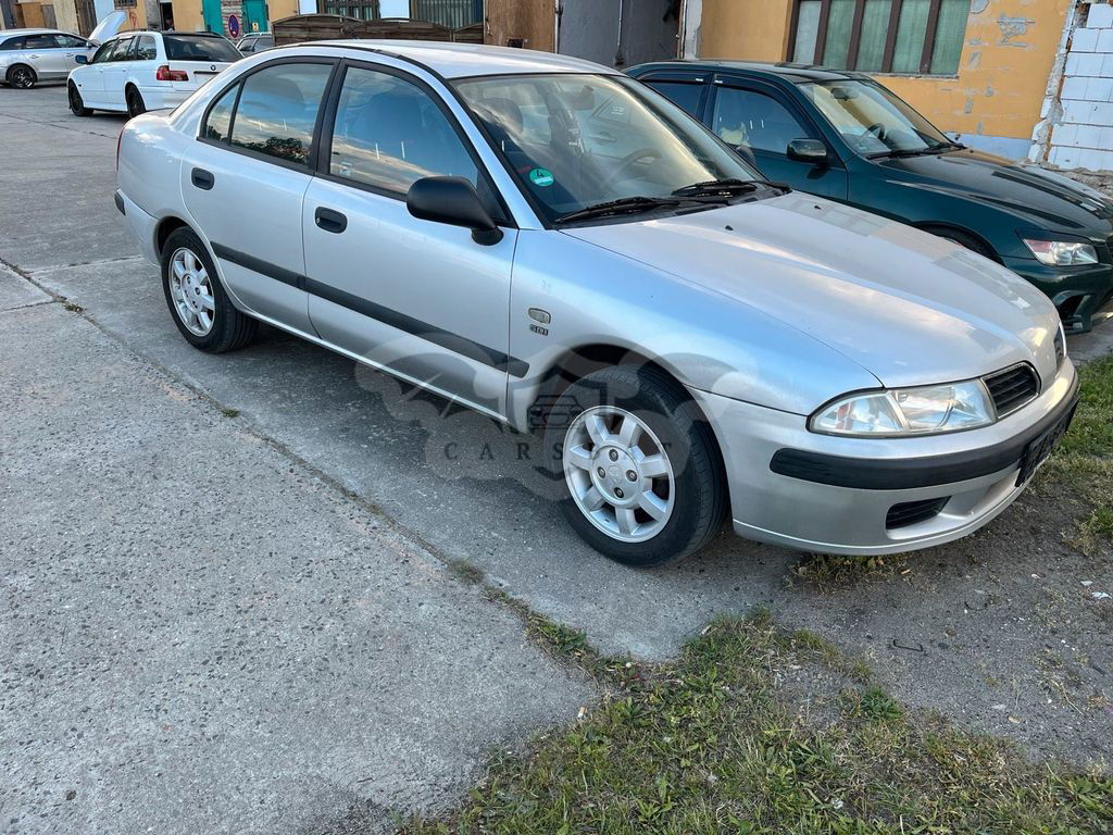Mitsubishi Carisma 2000