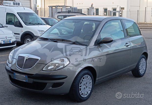 Lancia Ypsilon 2006