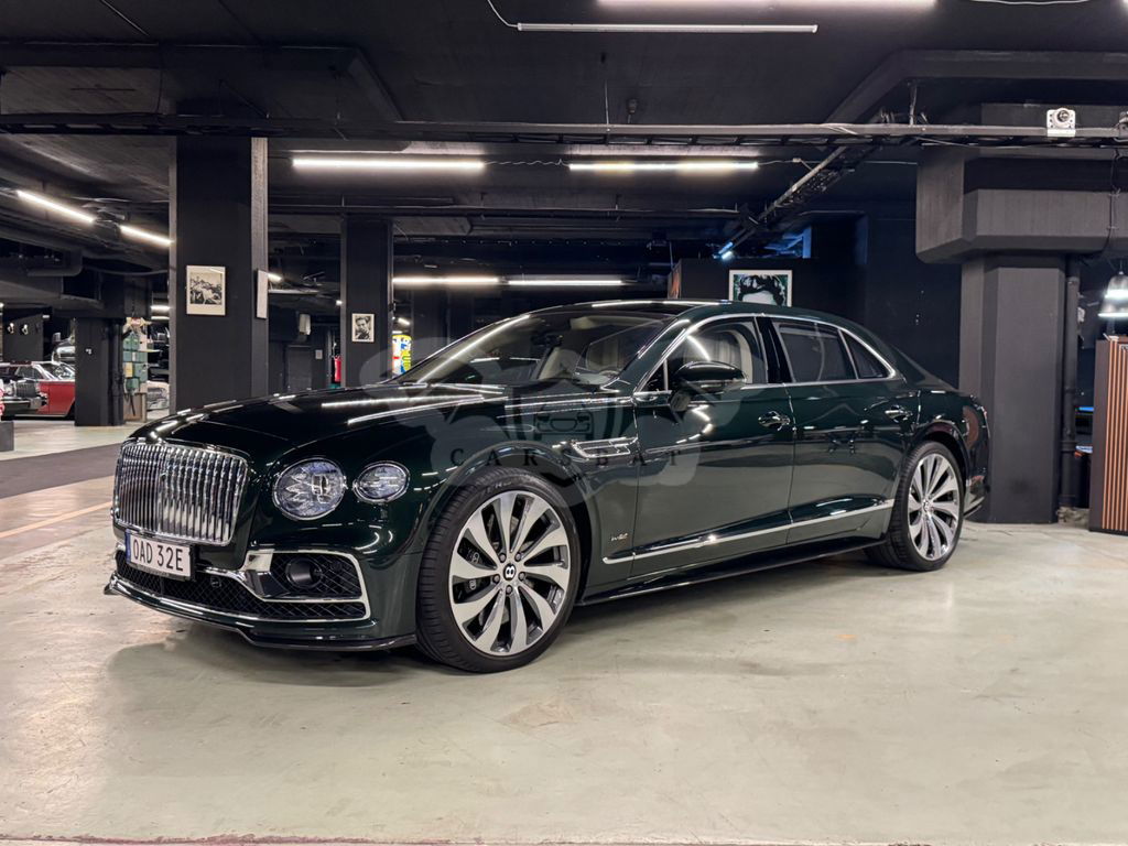 Bentley Continental 2021