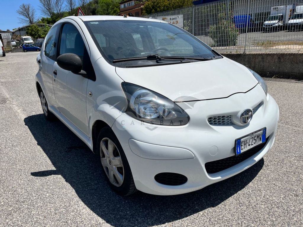 Toyota Aygo X 2011