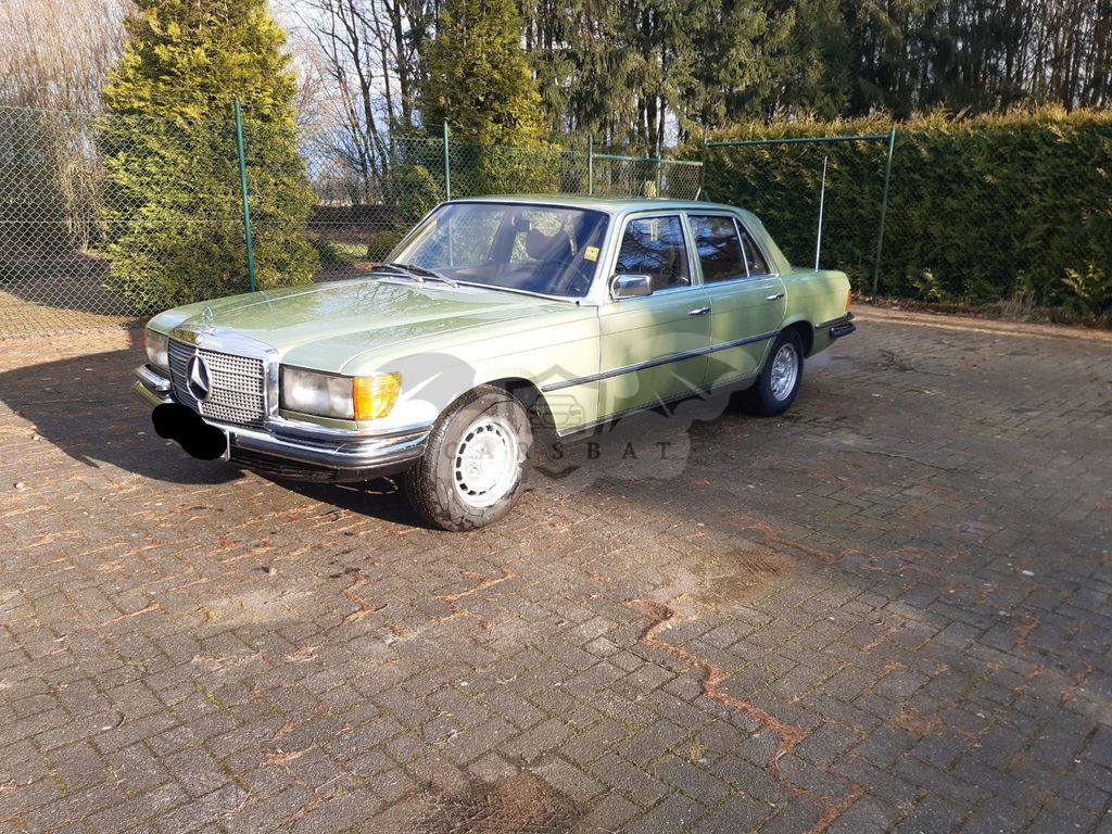 Mercedes-Benz 350 1977