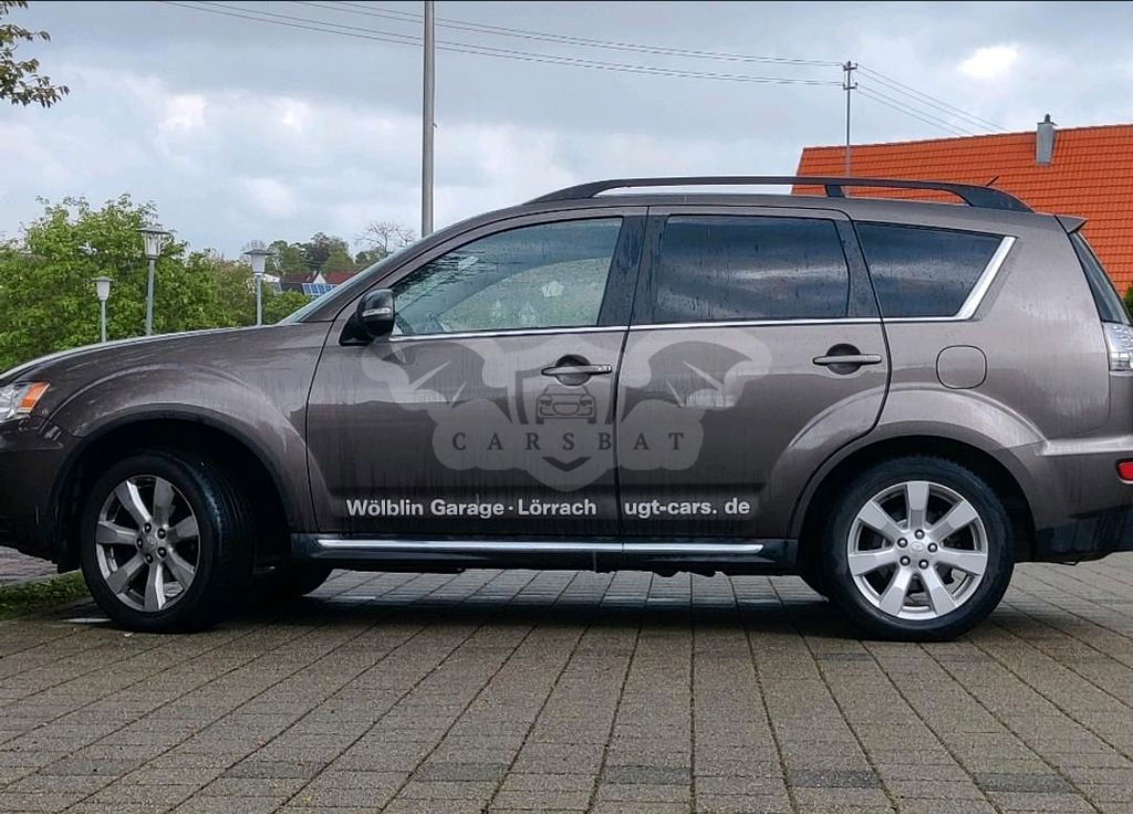 Mitsubishi Outlander 2013