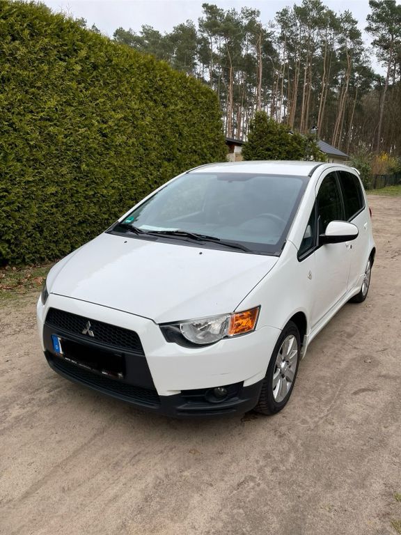 Mitsubishi Colt 2012