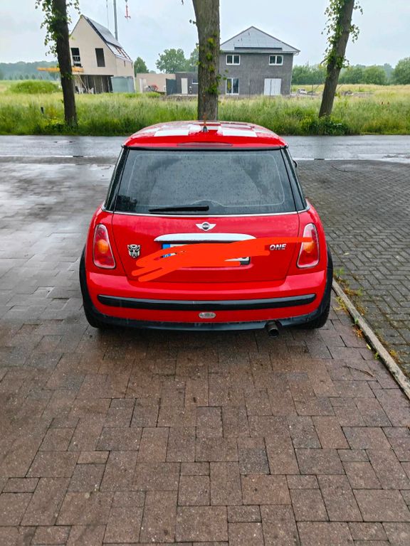 Mini One 2003