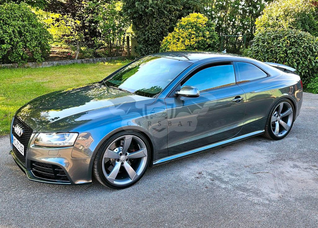 Audi RS5 2010