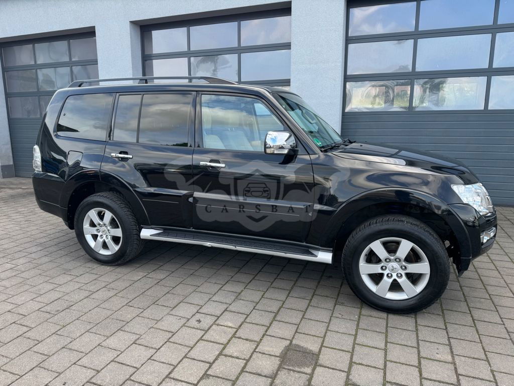 Mitsubishi Pajero 2015