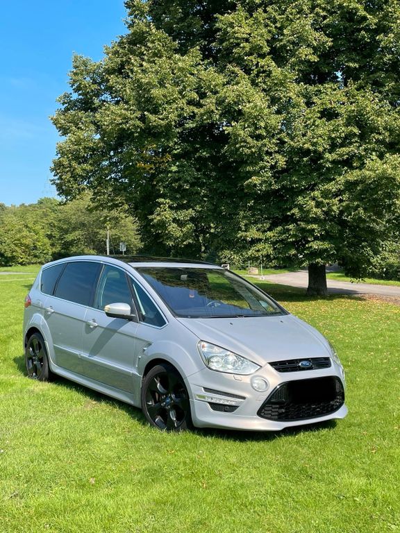 Ford S-Max 2012