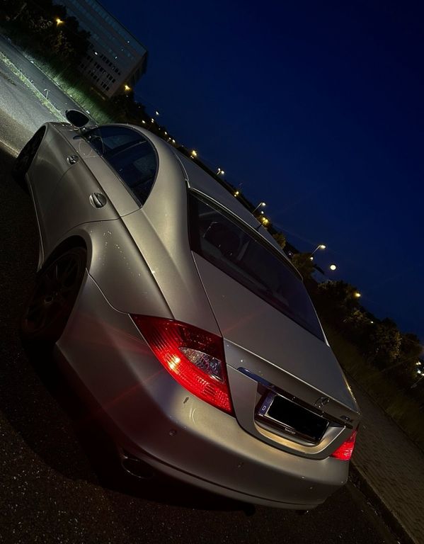 Mercedes-Benz 350 2004