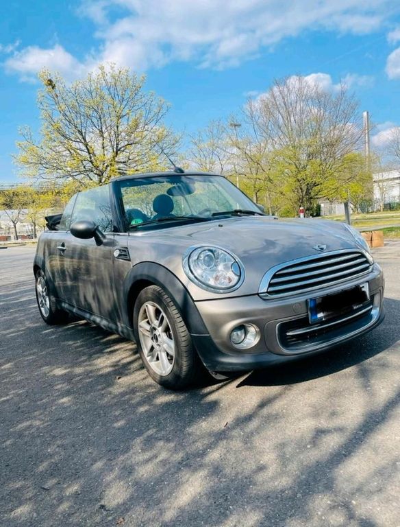 Mini Cabrio 2012