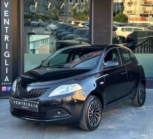 Lancia Ypsilon 2023