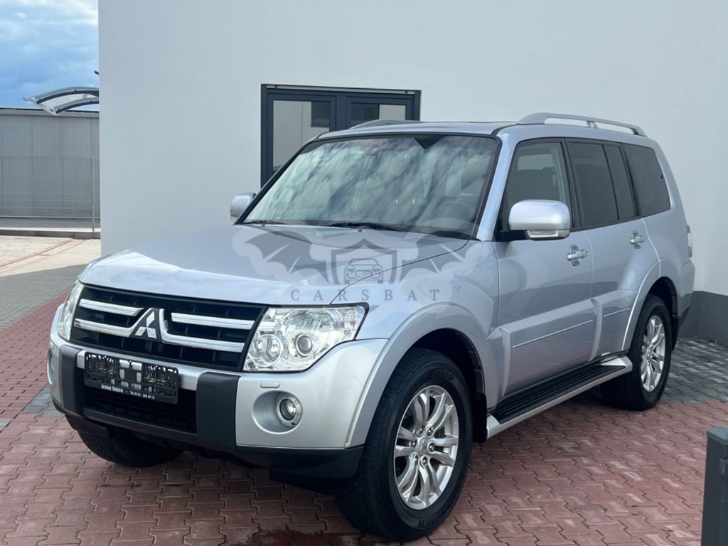 Mitsubishi Pajero 2009