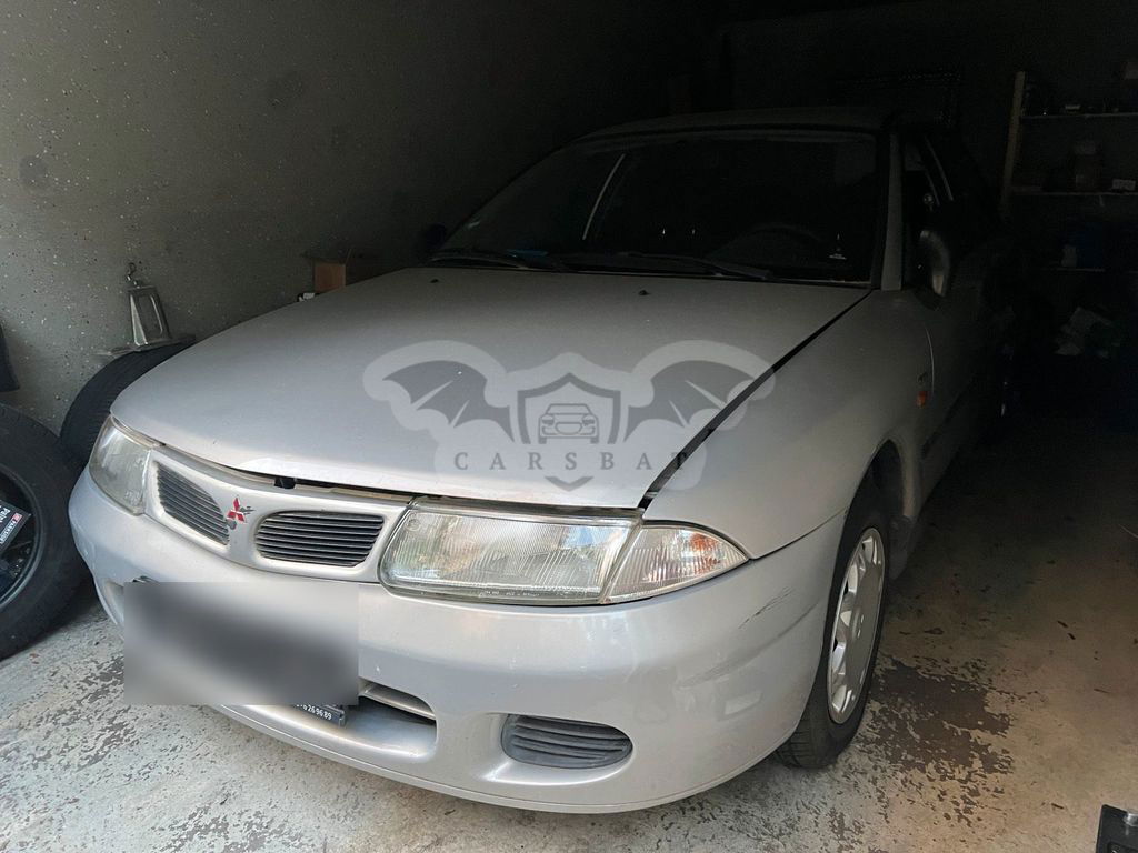 Mitsubishi Carisma 1998