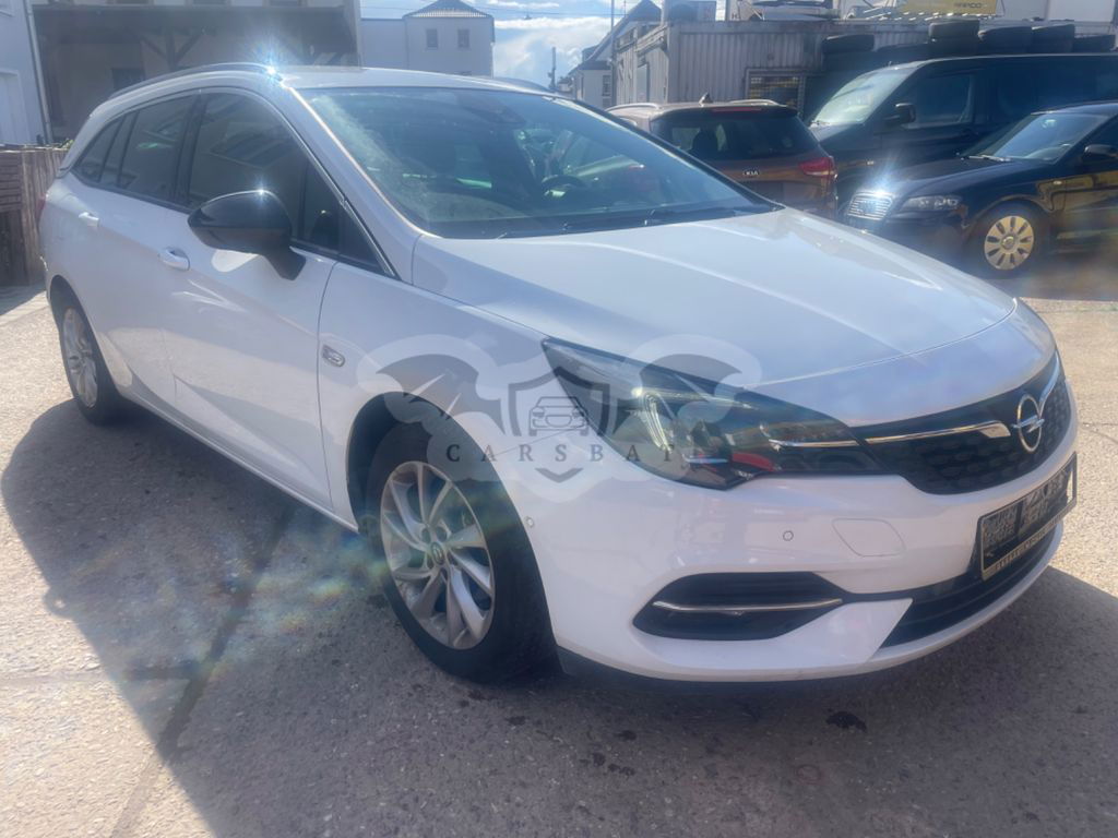 Opel Astra 2021