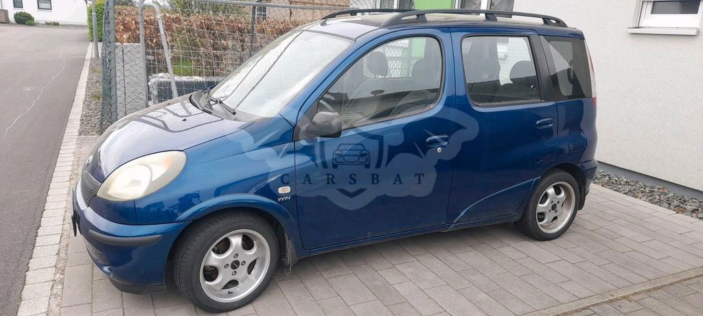 Toyota Verso 2001
