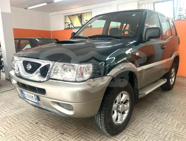 Nissan Terrano 2000