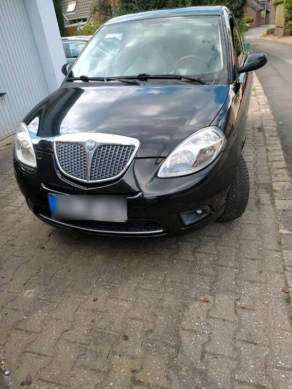 Lancia Ypsilon 2009