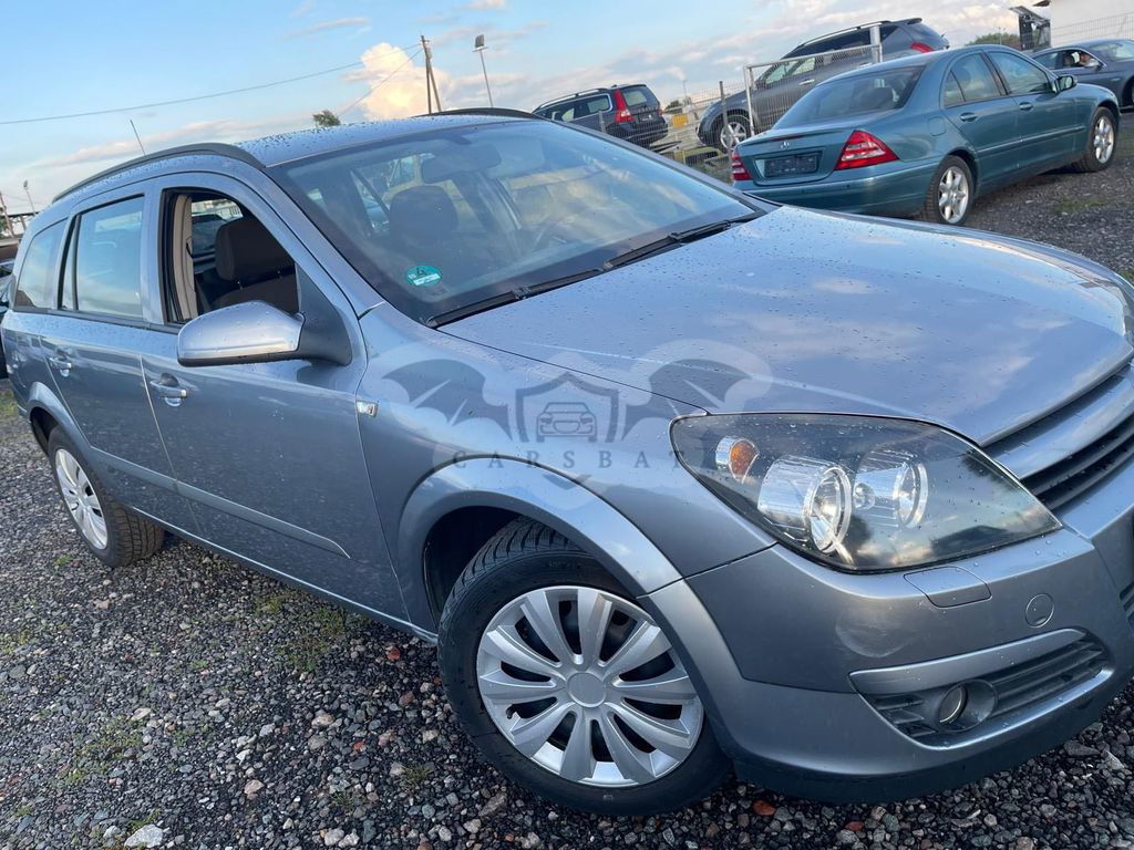 Opel Insignia 2005