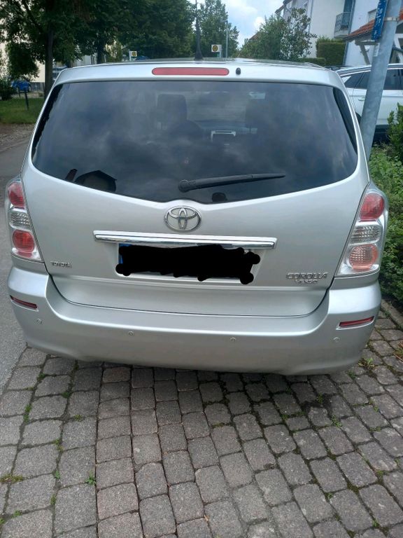 Toyota Verso 2008