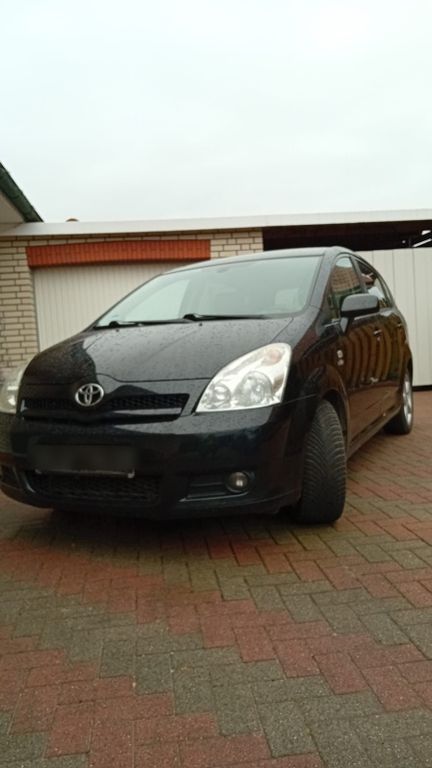 Toyota Verso 2006