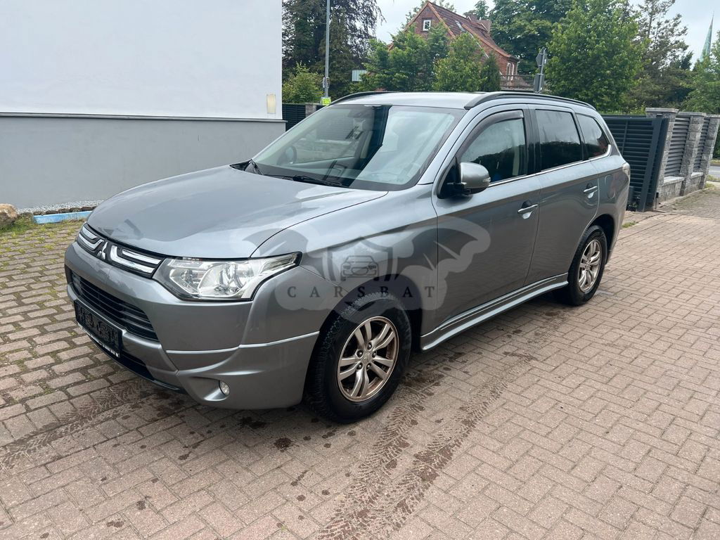 Mitsubishi Outlander 2013