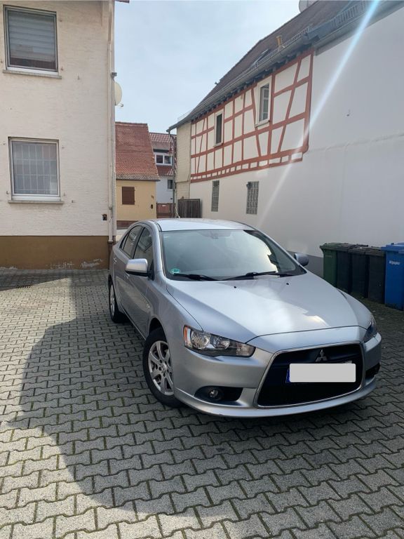 Mitsubishi Lancer 2011