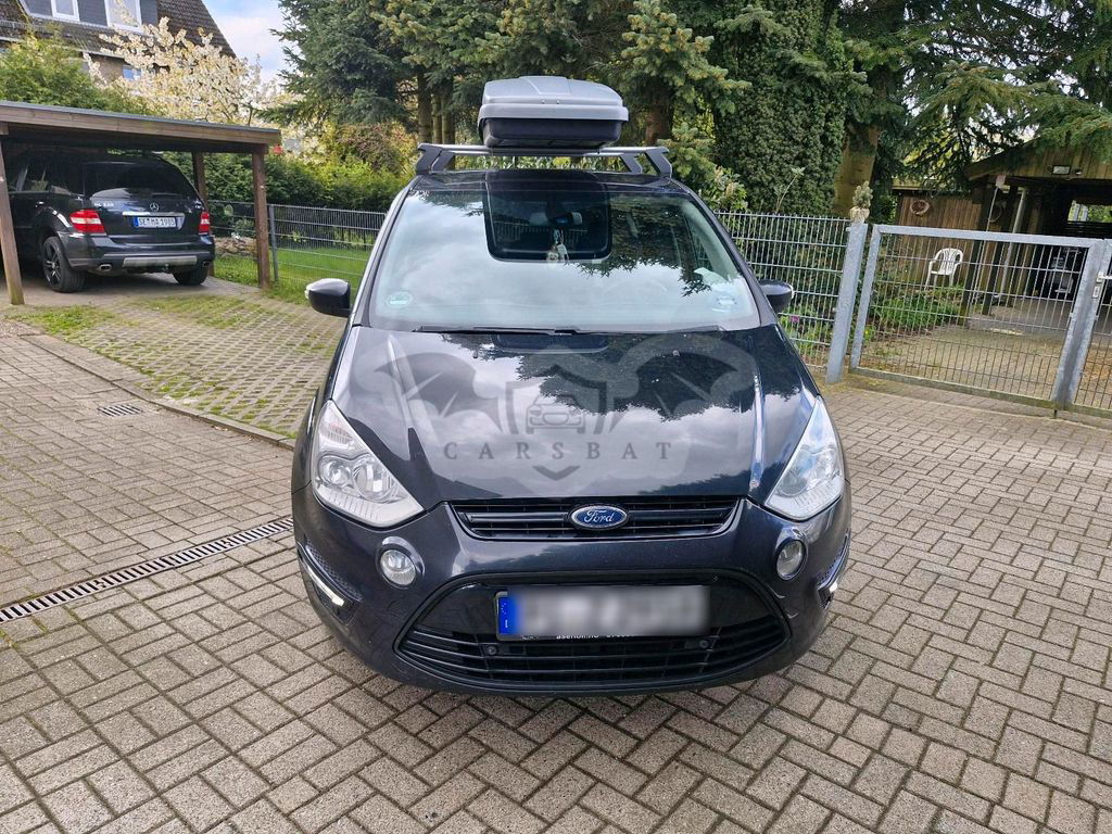 Ford S-Max 2012