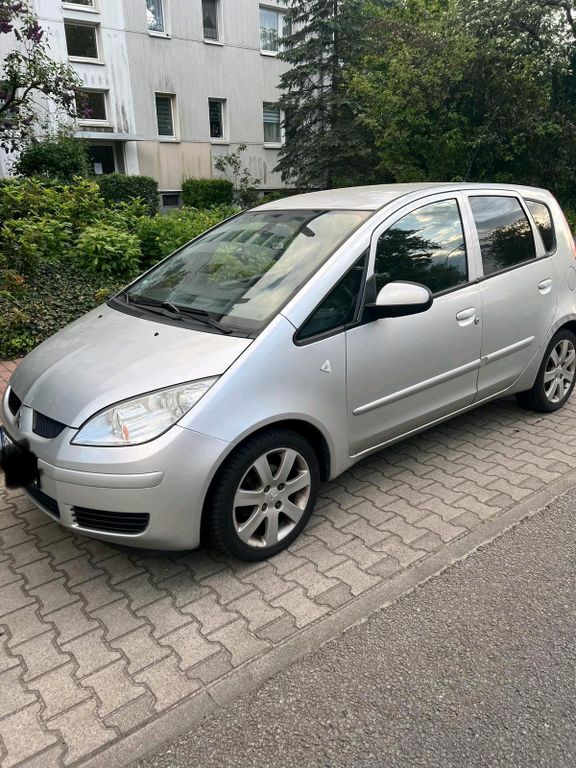 Mitsubishi Colt 2006