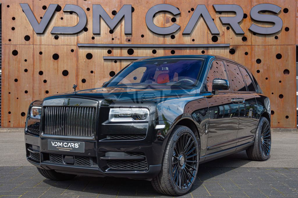 Rolls-Royce Cullinan 2021