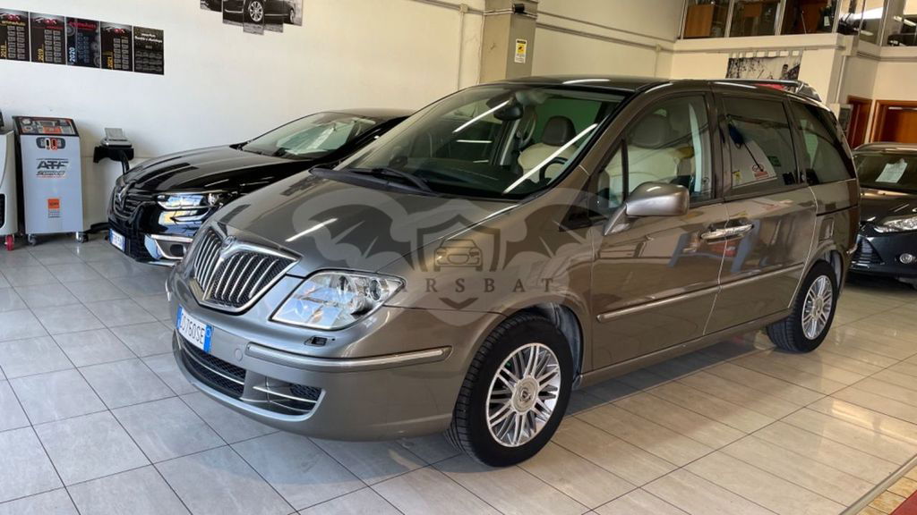 Lancia Phedra 2008