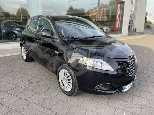 Lancia Ypsilon 2015