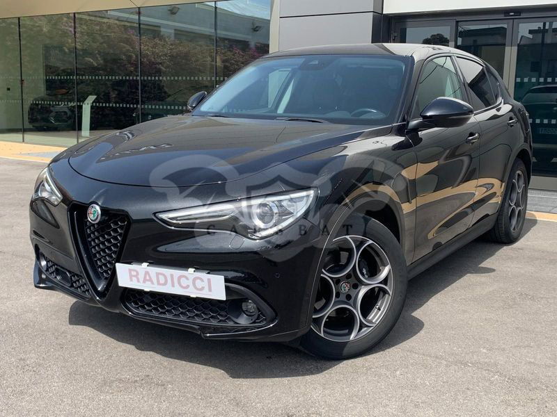 Alfa Romeo Stelvio 2021