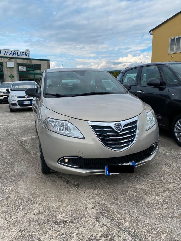 Lancia Ypsilon 2015