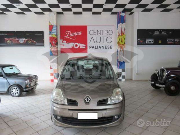 Renault Express 2009