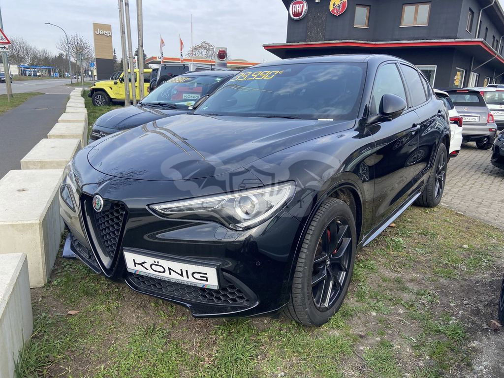 Alfa Romeo Stelvio 2021