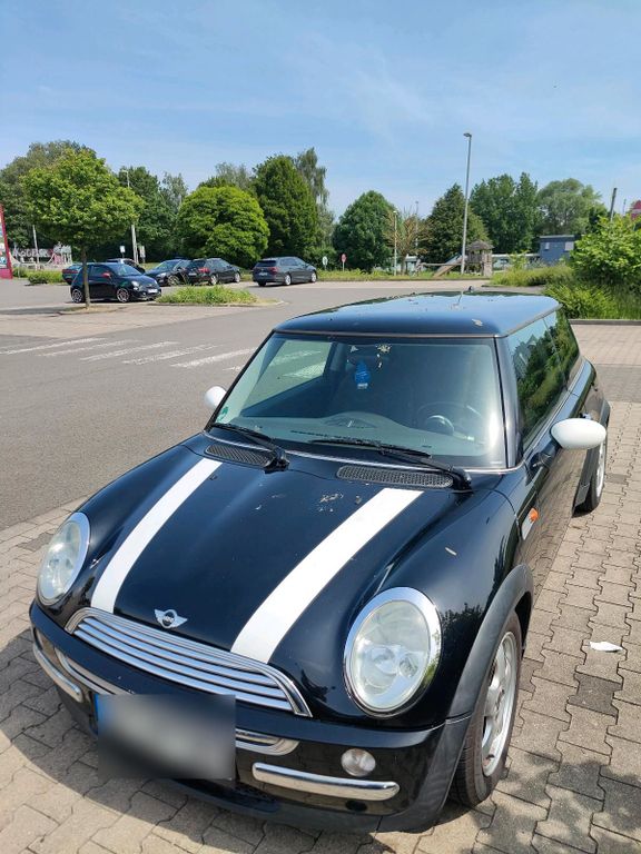 Mini One 2004
