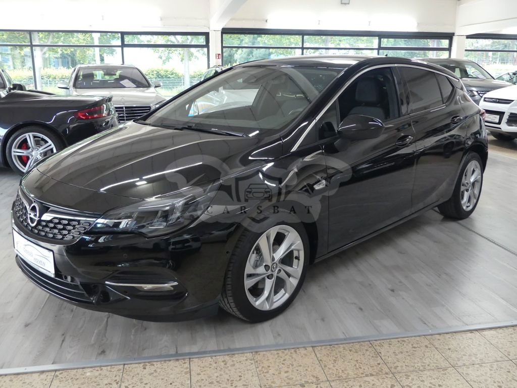 Opel Astra 2021