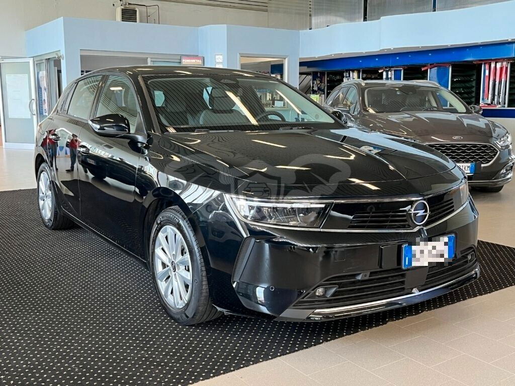 Opel Astra 2022