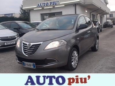 Lancia Ypsilon 2012