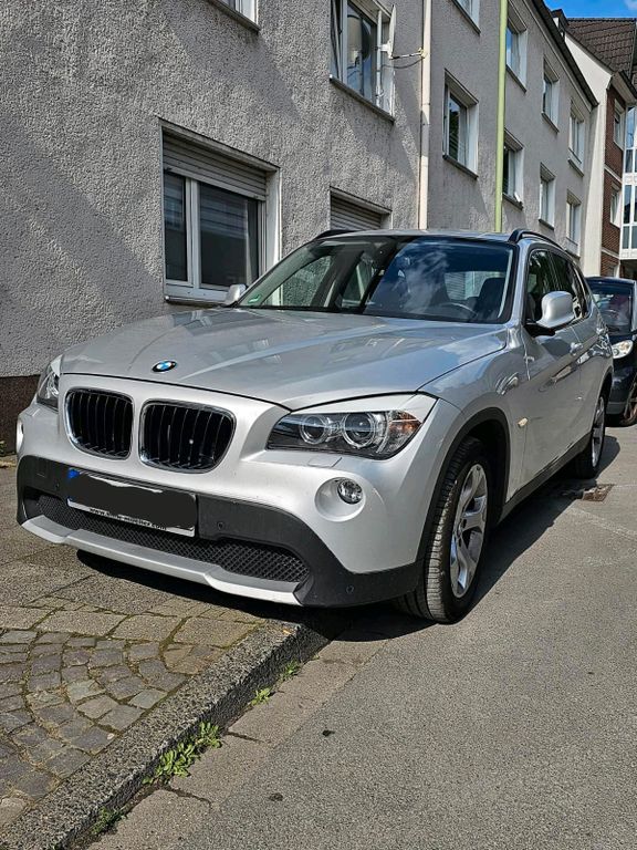 BMW iX 2011