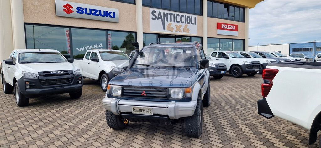 Mitsubishi Pajero 1992