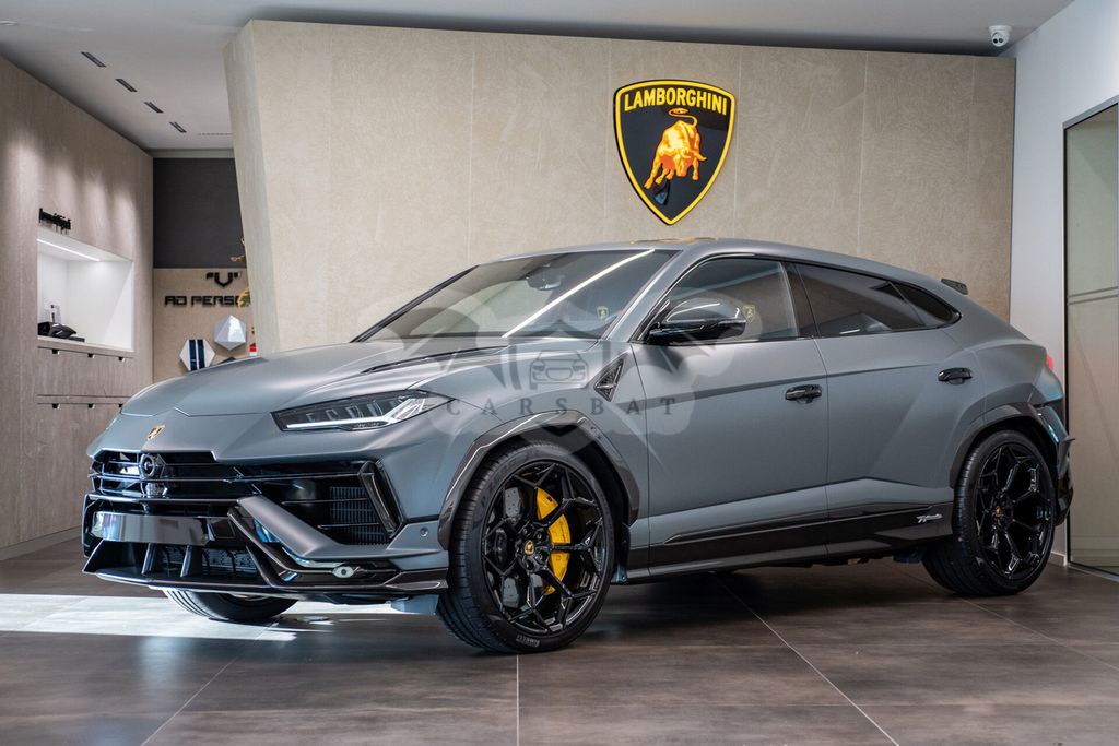 Lamborghini Urus 2024