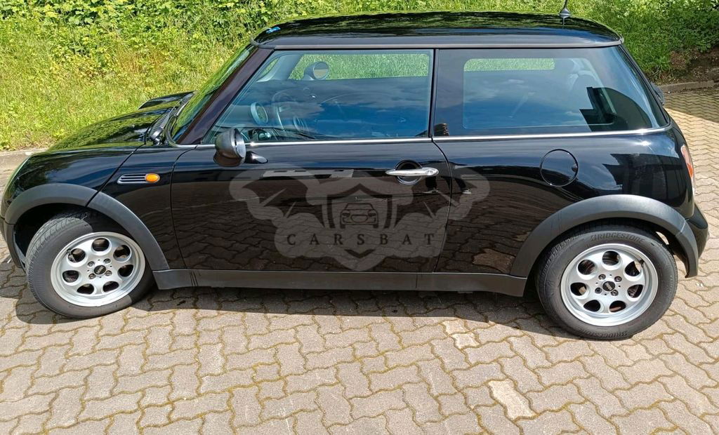 Mini One 2004
